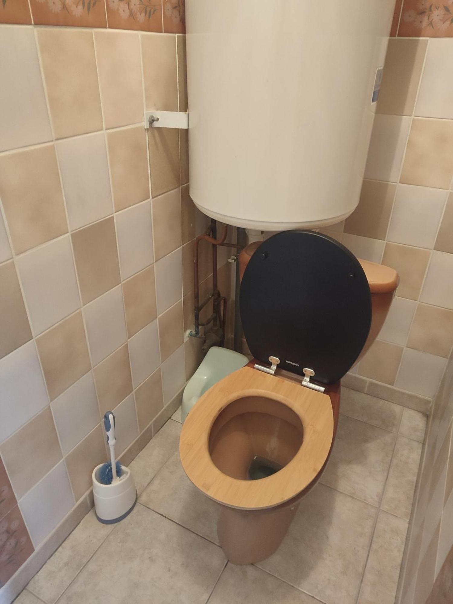 Maison Plain Pied, 2 Chambres, Longere Typique , Fraiche, Dans Bourg Avec Tous Commerces Luçay-le-Mâle Esterno foto