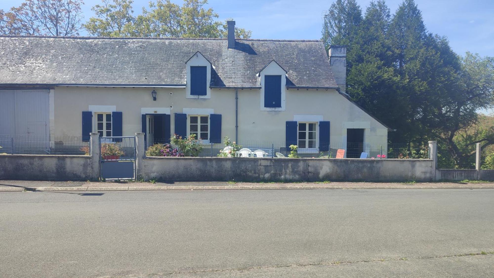 Maison Plain Pied, 2 Chambres, Longere Typique , Fraiche, Dans Bourg Avec Tous Commerces Luçay-le-Mâle Esterno foto
